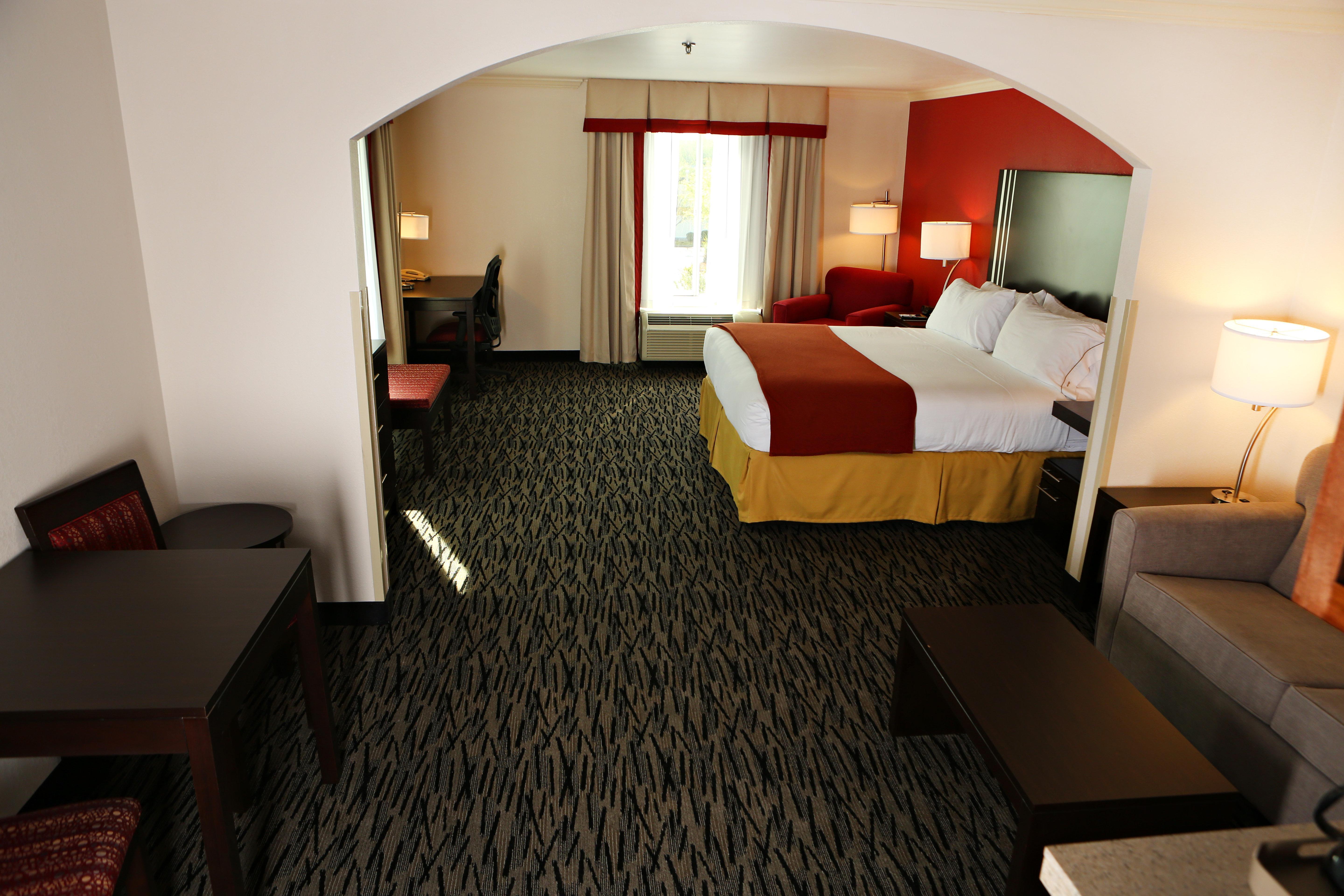 Holiday Inn Express Hotel & Suites - Sumter By Ihg Esterno foto