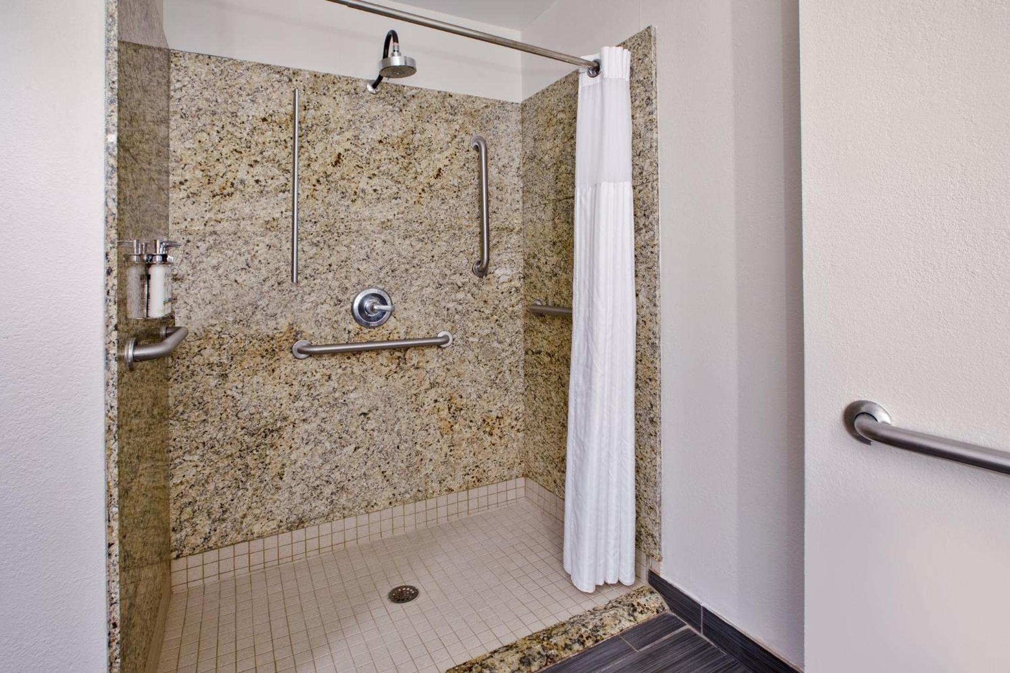 Holiday Inn Express Hotel & Suites - Sumter By Ihg Esterno foto
