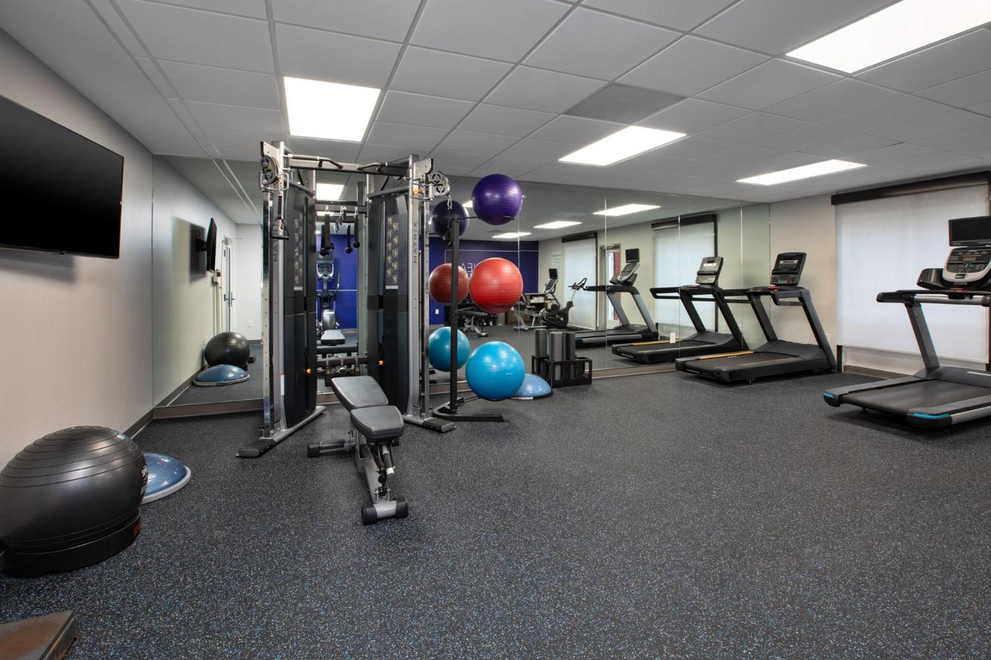 Holiday Inn Express Hotel & Suites - Sumter By Ihg Esterno foto